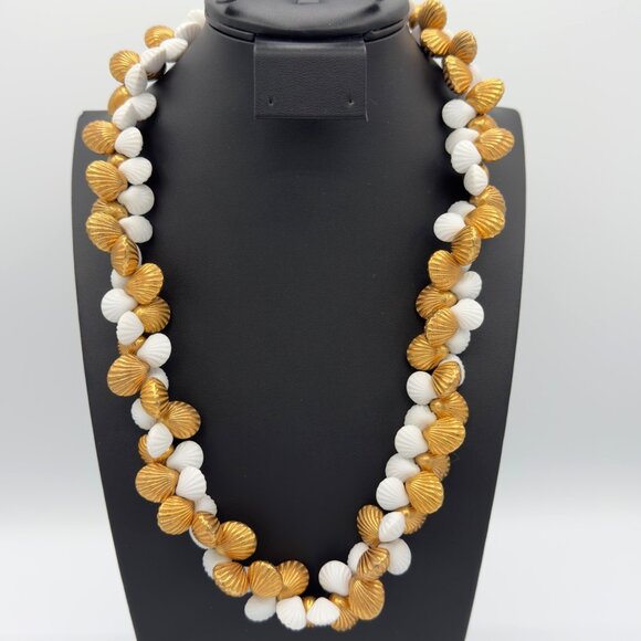 Vintage Double Twist Gold Tone White Plastic Sea Shell Beaded Necklace 20" - Picture 1 of 13